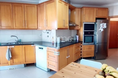 Apartamento T4 para Venda em Beja (Santiago Maior e São João Baptista)