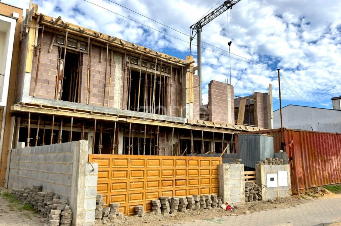 Moradia T4 para Venda em São Bernardo Foto 1