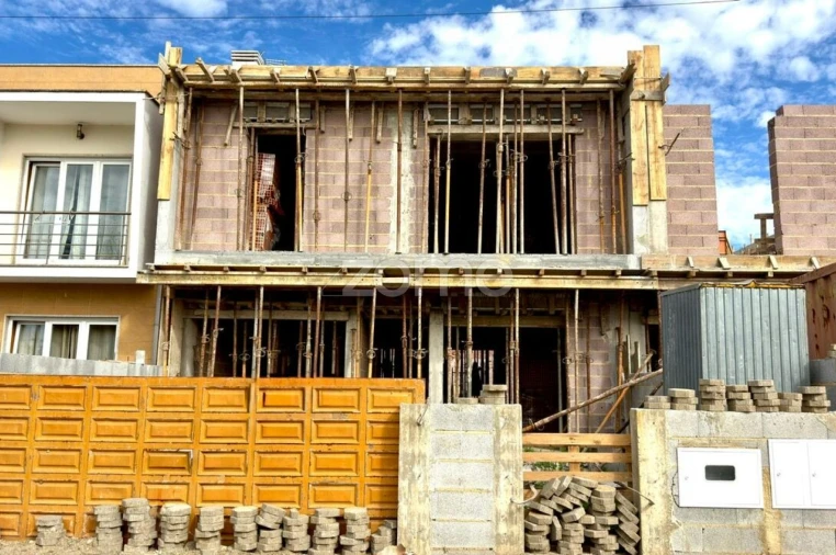 Moradia T4 para Venda em São Bernardo Foto 2