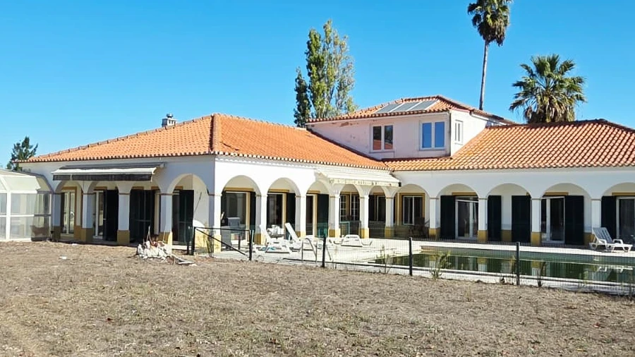 Moradia T7 para Venda em Benavente