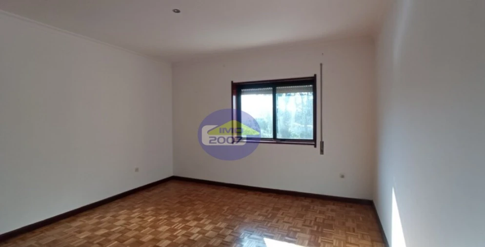 Apartamento T2 para Venda em Rio Tinto Foto 10
