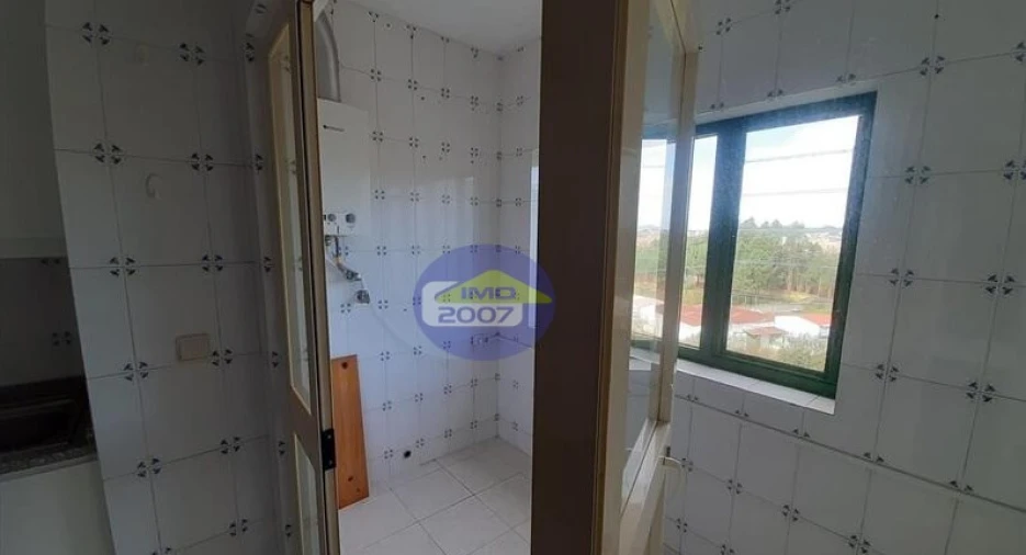 Apartamento T2 para Venda em Fânzeres e São Pedro da Cova Foto 4
