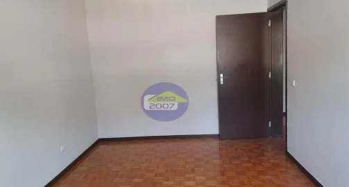 Apartamento T3 para Venda em Gondomar (São Cosme), Valbom e Jovim