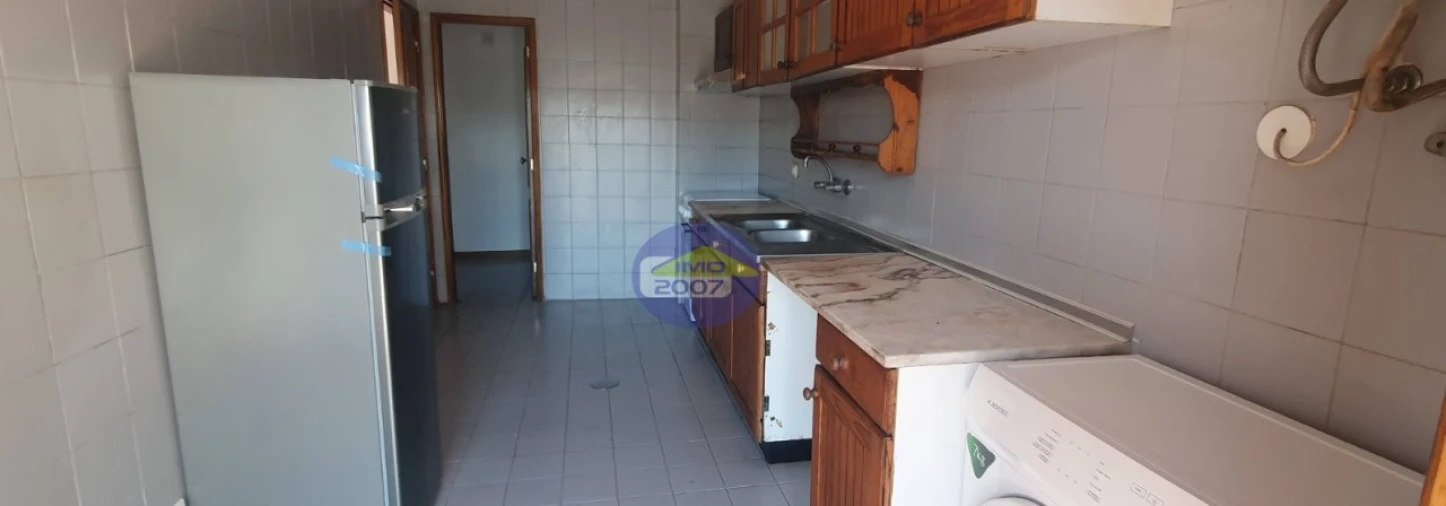 Apartamento T2 para Venda em Rio Tinto Foto 5