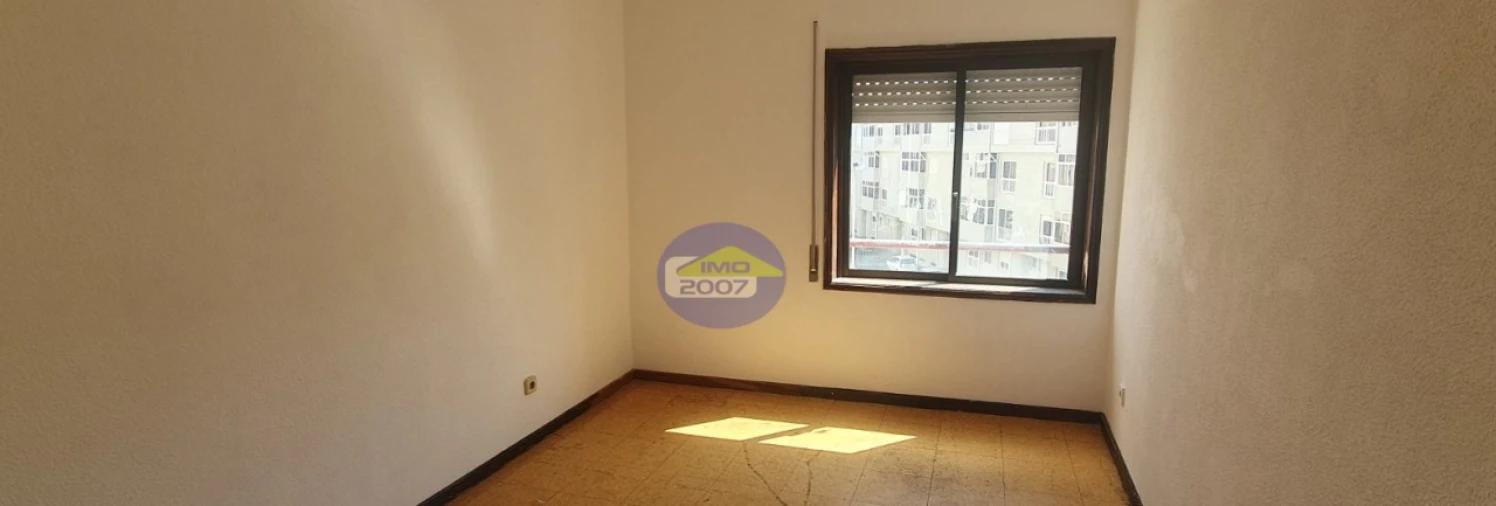 Apartamento T2 para Venda em Rio Tinto Foto 10
