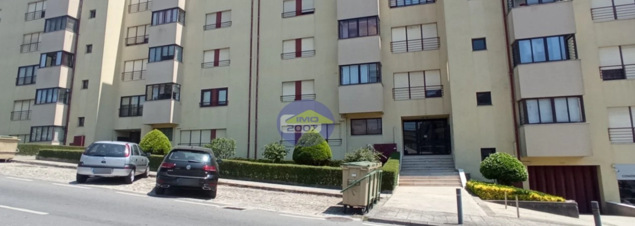 Apartamento T3 para Venda em Fânzeres e São Pedro da Cova Foto 1