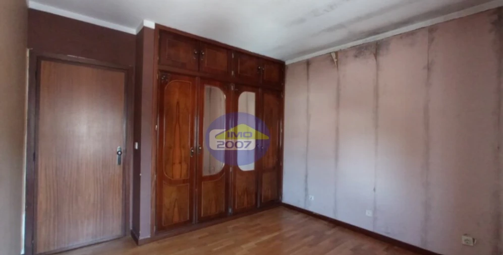 Apartamento T3 para Venda em Fânzeres e São Pedro da Cova Foto 12