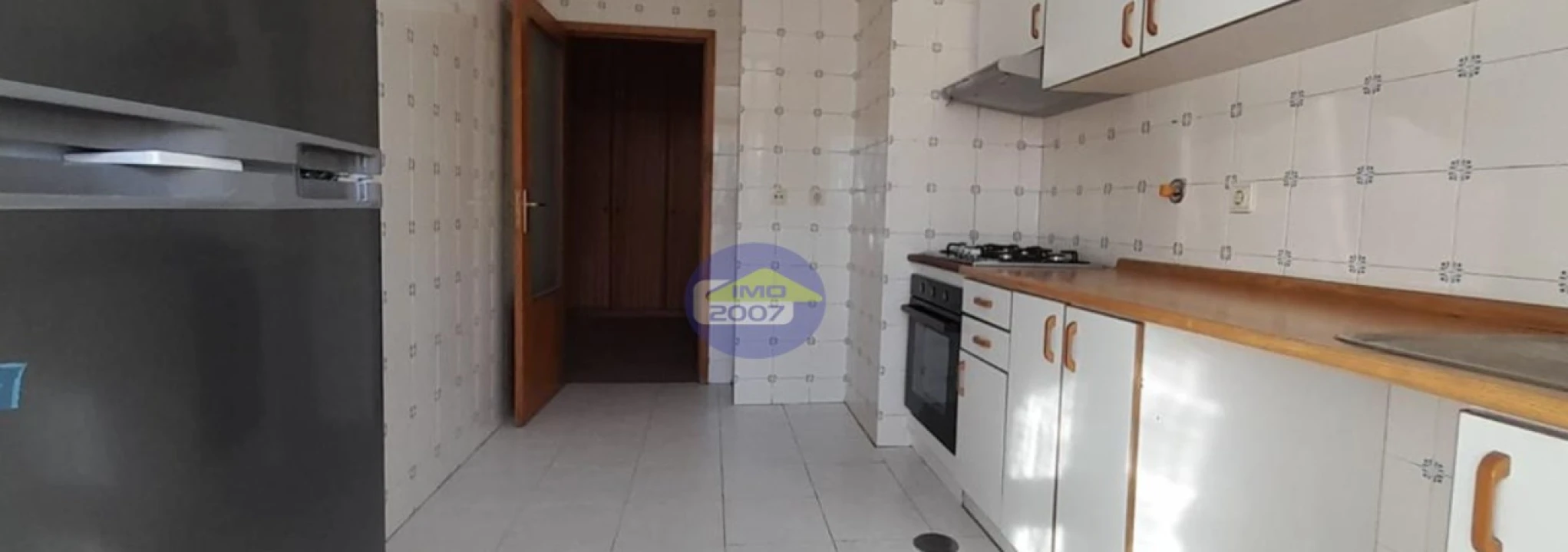 Apartamento T2 para Venda em Fânzeres e São Pedro da Cova Foto 3