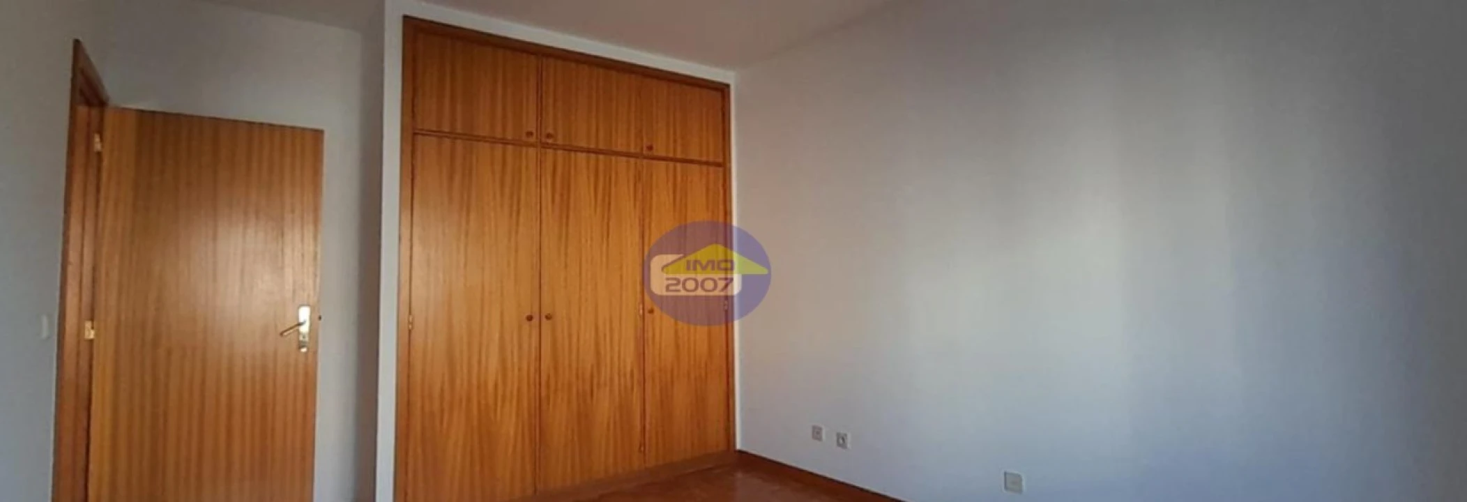 Apartamento T2 para Venda em Fânzeres e São Pedro da Cova Foto 15