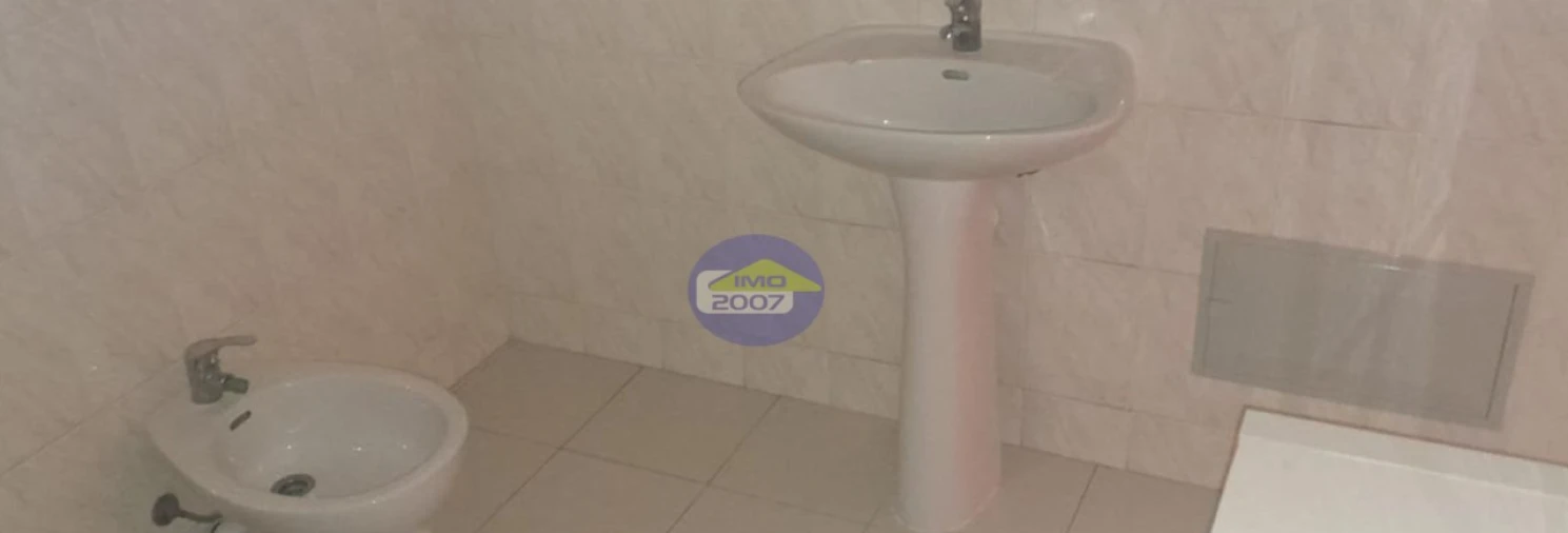 Apartamento T2 para Venda em Fânzeres e São Pedro da Cova Foto 20