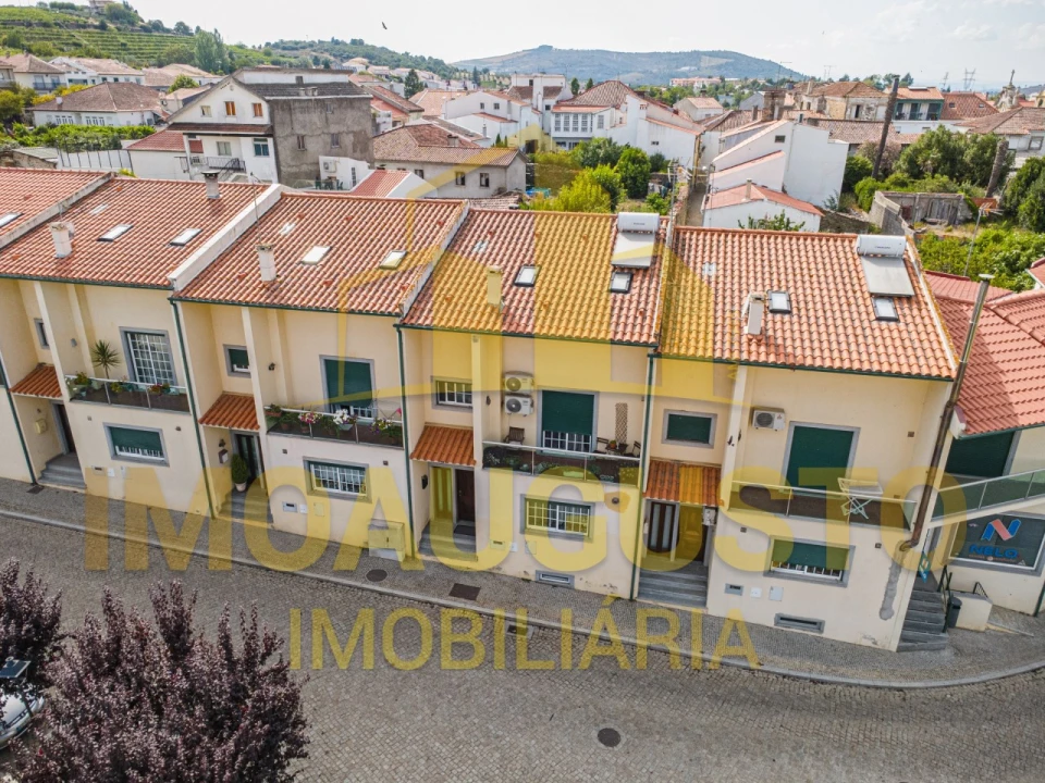 Moradia T3 para Venda em São João da Pesqueira e Várzea de Trevões Foto 2