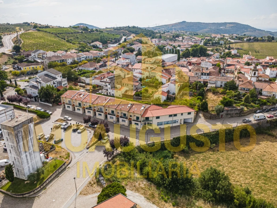 Moradia T3 para Venda em São João da Pesqueira e Várzea de Trevões Foto 3