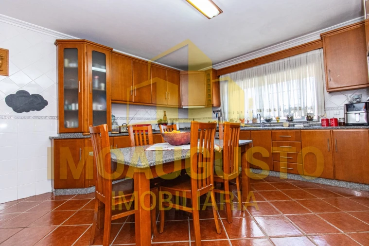Moradia T3 para Venda em São João da Pesqueira e Várzea de Trevões Foto 4