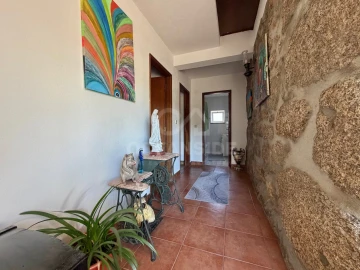Quinta T2 para Venda em Boidobra