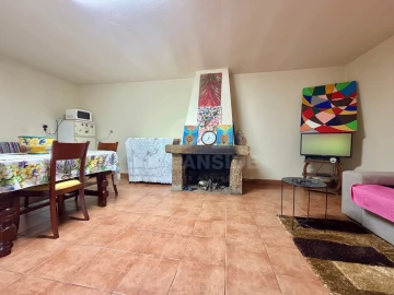 Quinta T2 para Venda em Boidobra