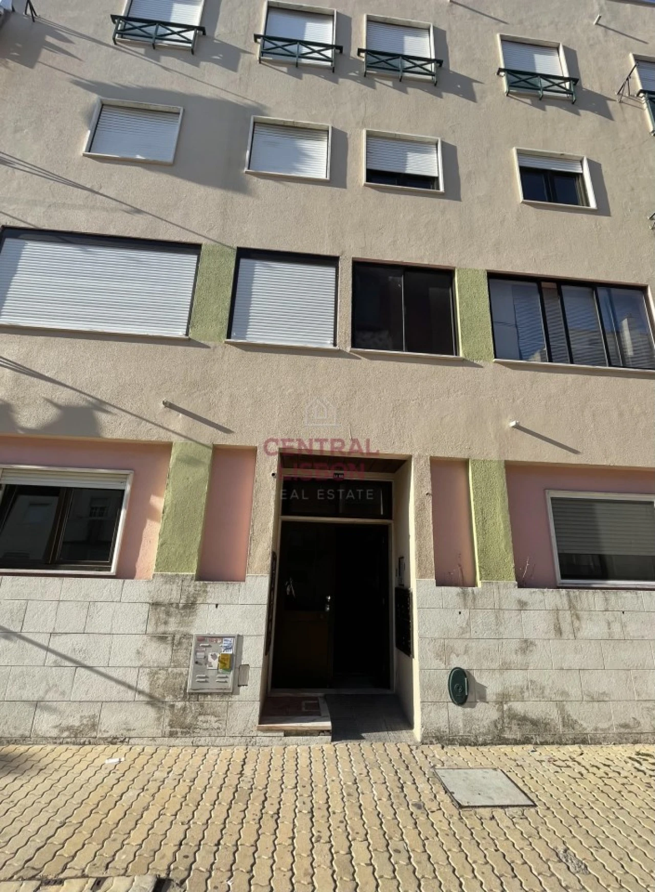 Apartamento T3 para Venda em Quinta do Conde Foto 15