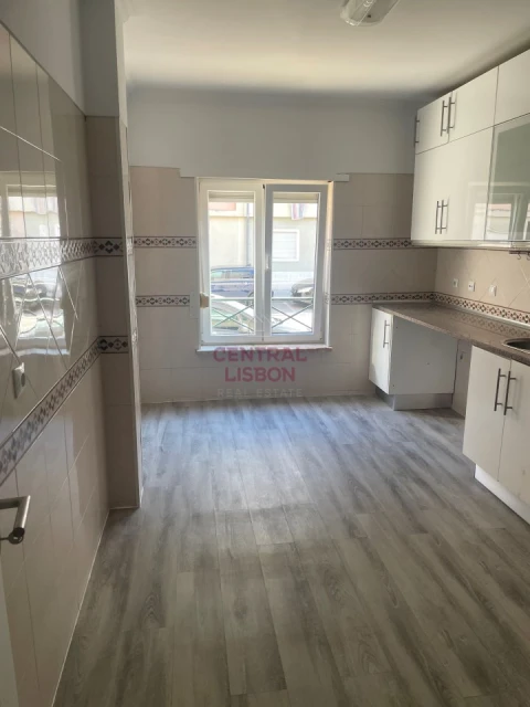 Apartamento T3 para Venda em Quinta do Conde