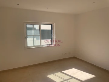 Moradia T4 para Venda em Alcabideche