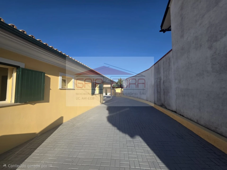 Moradia T3 para Venda em Oliveira do Bairro Foto 24