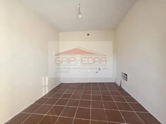 Moradia T3 para Venda em Oliveira do Bairro Foto 23