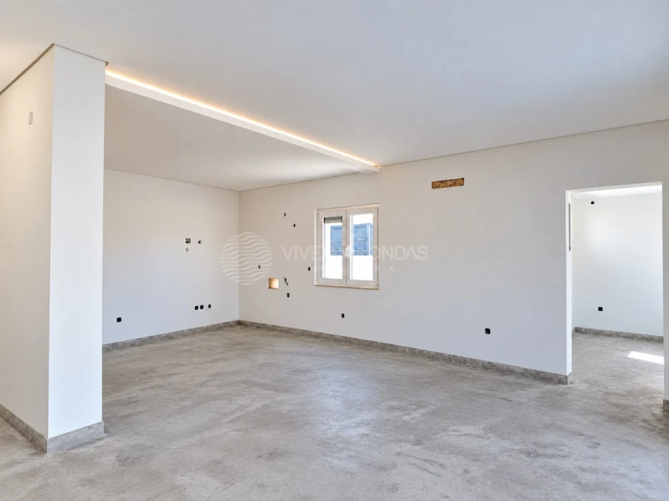 Moradia T3 para Venda em Fernao Ferro Foto 5