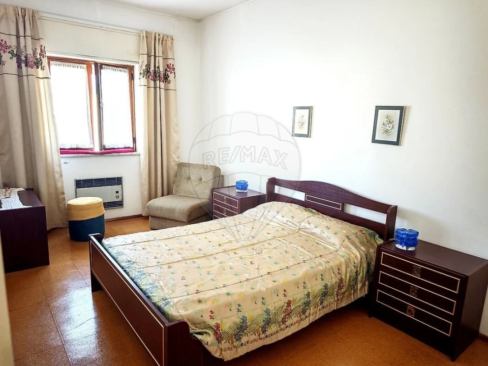 Apartamento T2 para Venda em Lagos (São Sebastião e Santa Maria) Foto 12