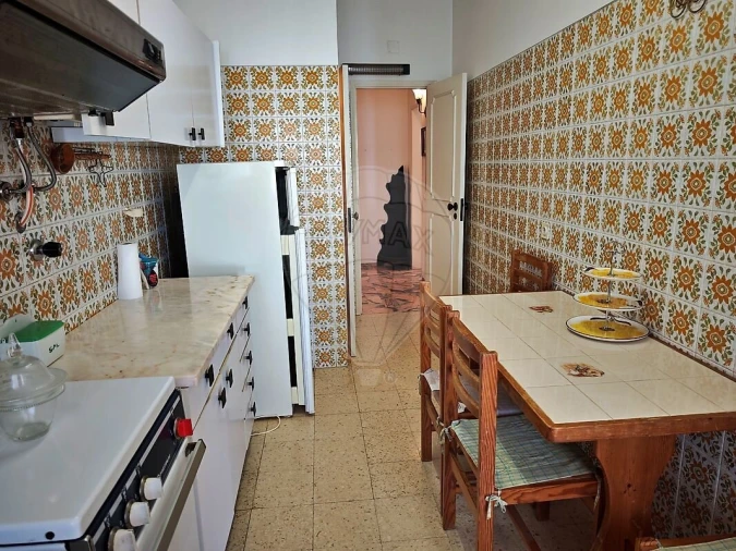 Apartamento T2 para Venda em Lagos (São Sebastião e Santa Maria) Foto 18