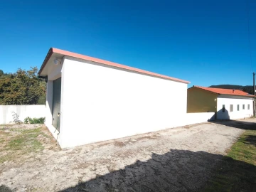 Moradia T2 para Venda em Maçãs de D. Maria