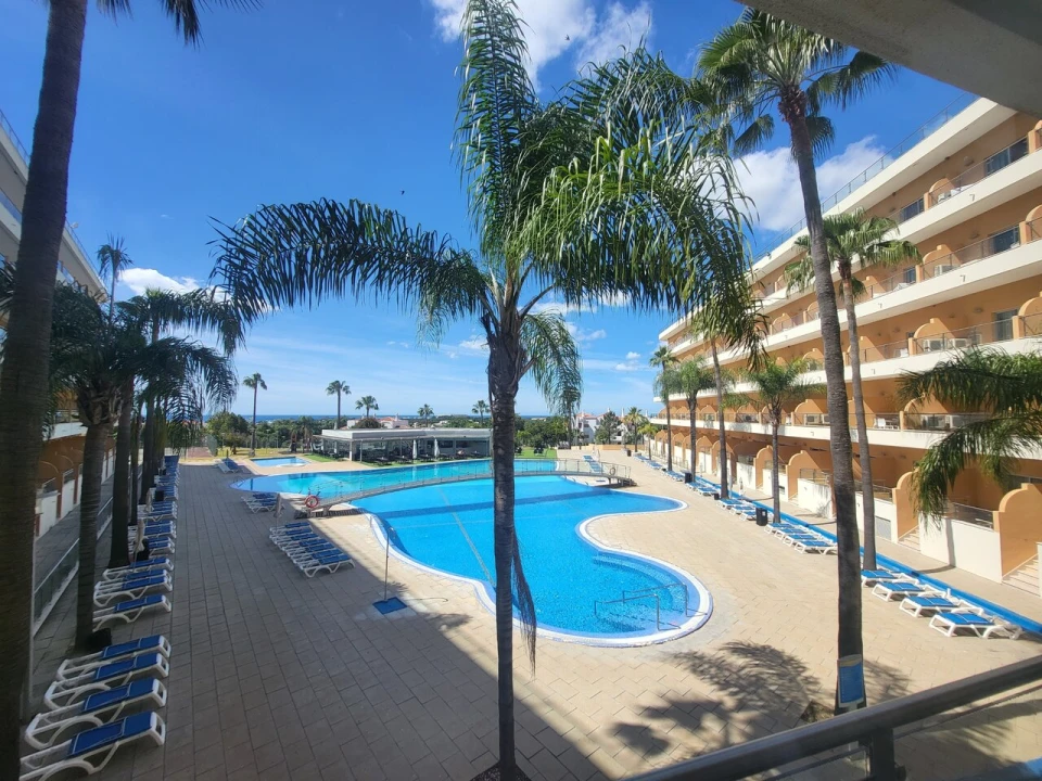 Apartamento T1 para Venda em Albufeira e Olhos de Água Foto 1