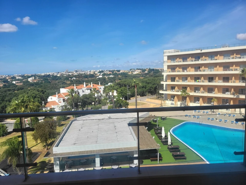 Apartamento T1 para Venda em Albufeira e Olhos de Água Foto 3