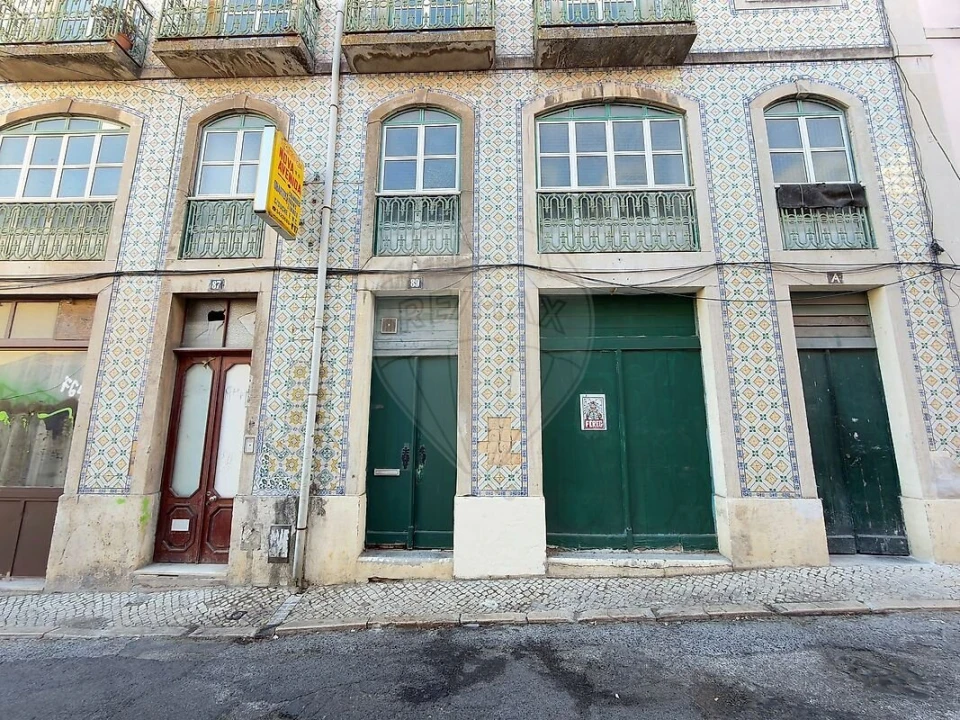 Prédio para Venda em Santo António Foto 6