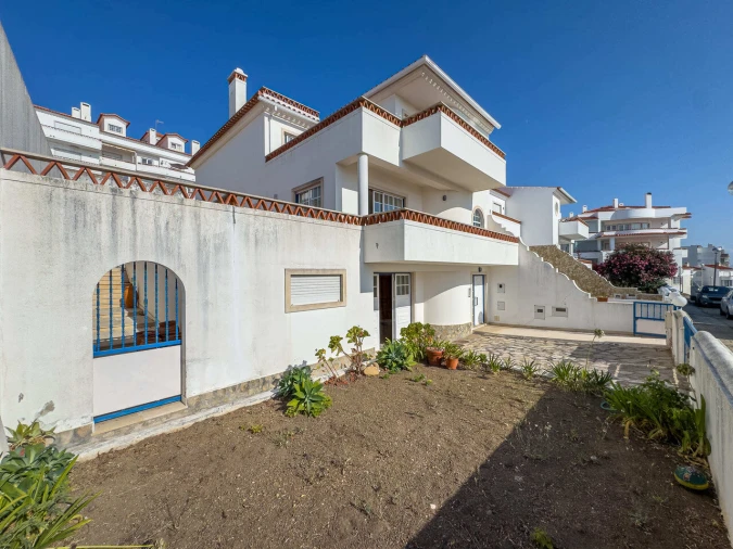 Moradia T4 para Venda em Ericeira Foto 31