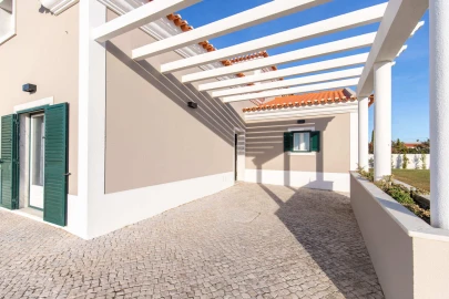 Moradia T5 para Venda em São João das Lampas e Terrugem