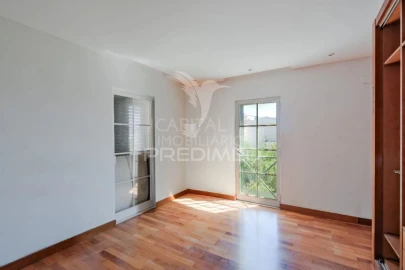 Moradia T4 para Venda em Alcabideche