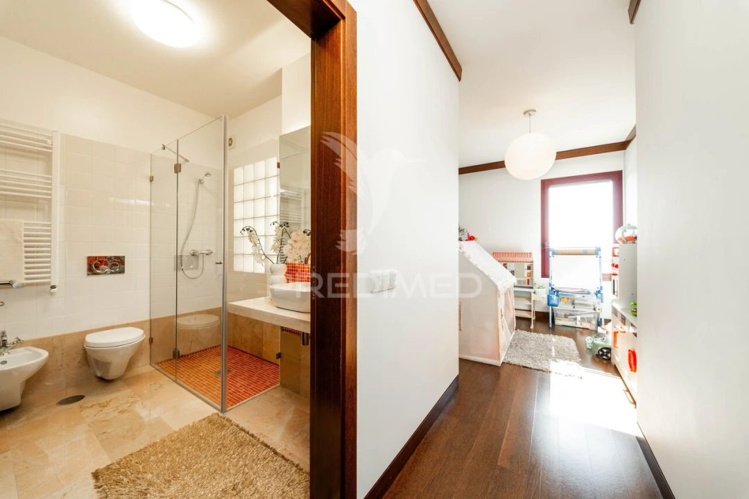 Apartamento T4 para Venda em Marrazes e Barosa Foto 22