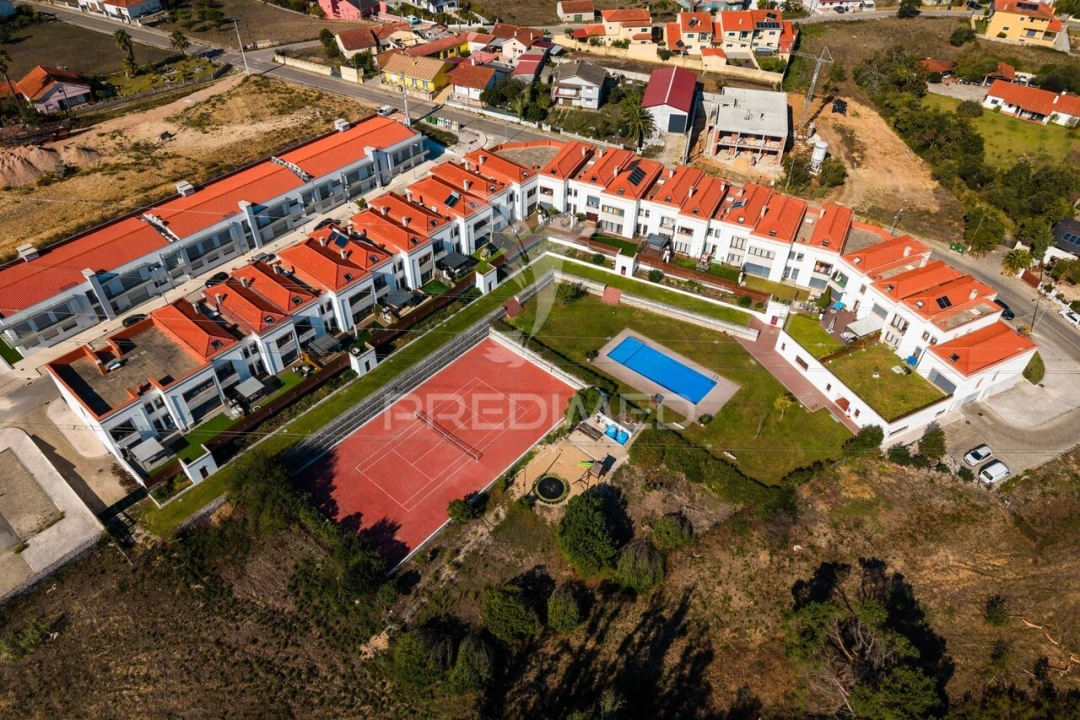Apartamento T4 para Venda em Marrazes e Barosa Foto 33