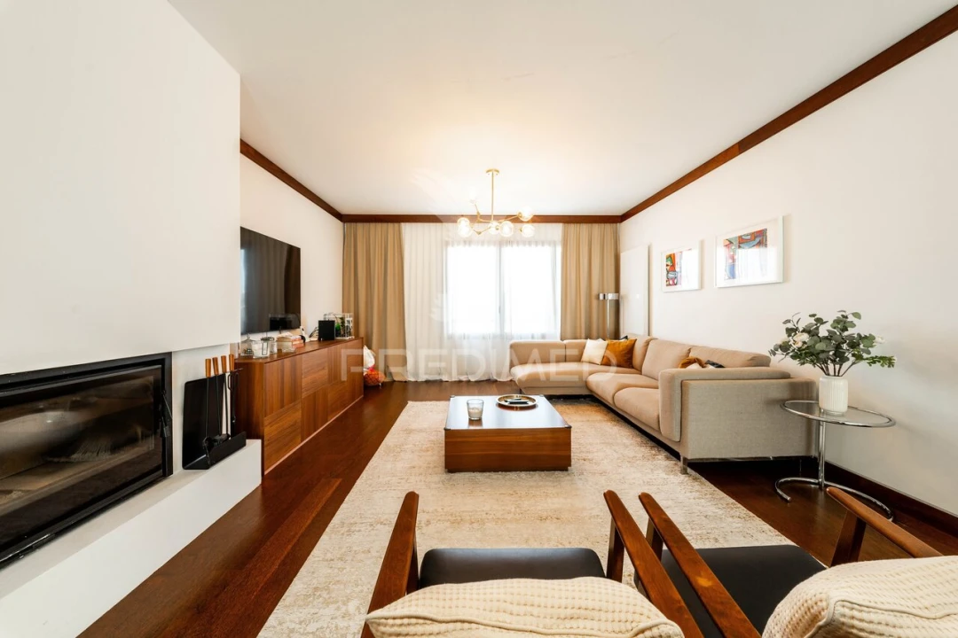 Apartamento T4 para Venda em Marrazes e Barosa Foto 2