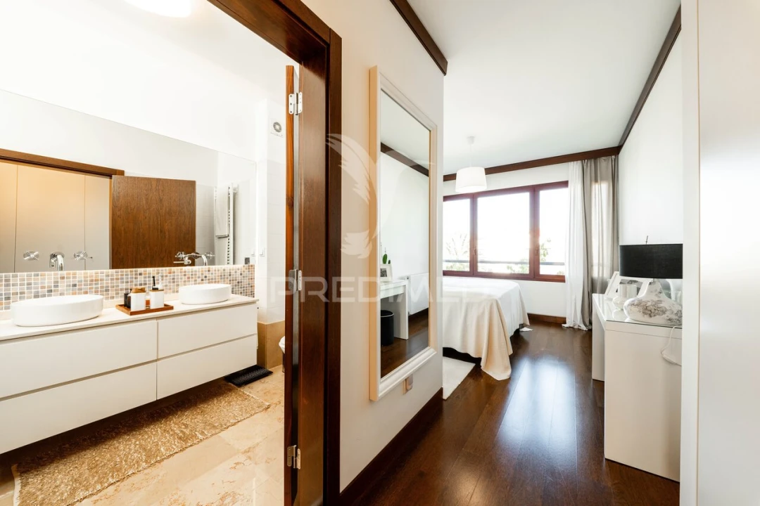 Apartamento T4 para Venda em Marrazes e Barosa Foto 17