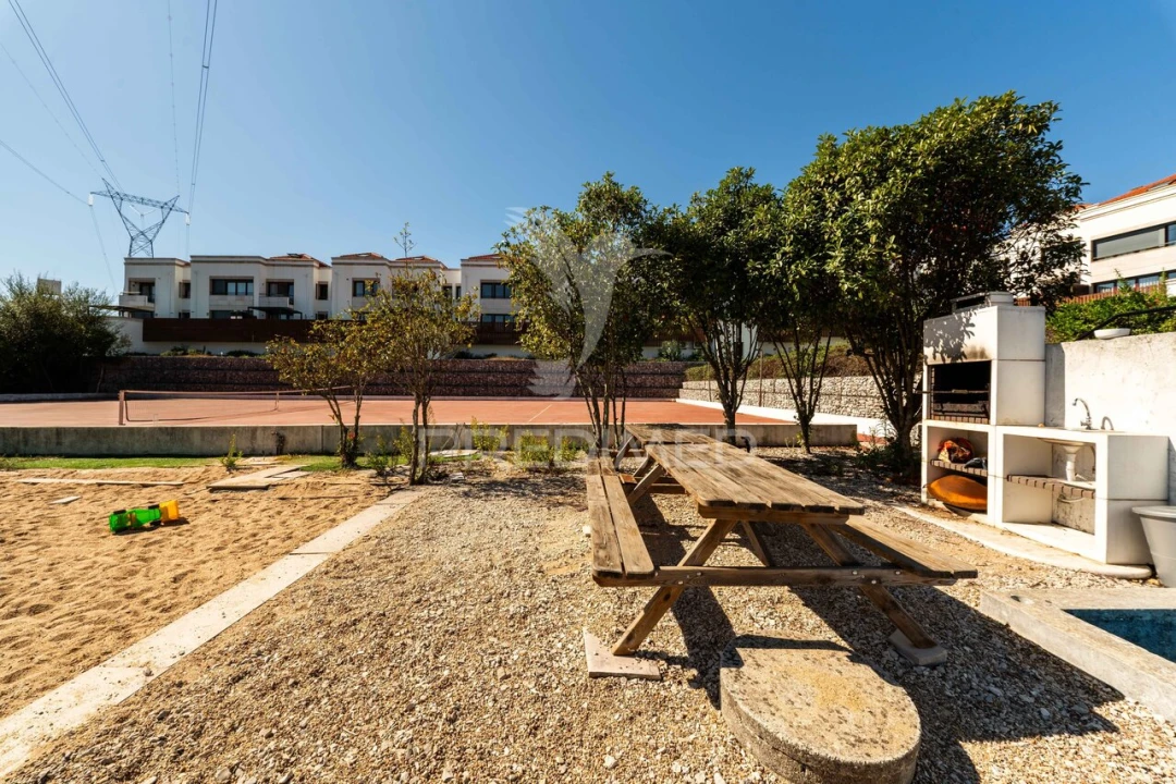 Apartamento T4 para Venda em Marrazes e Barosa Foto 36