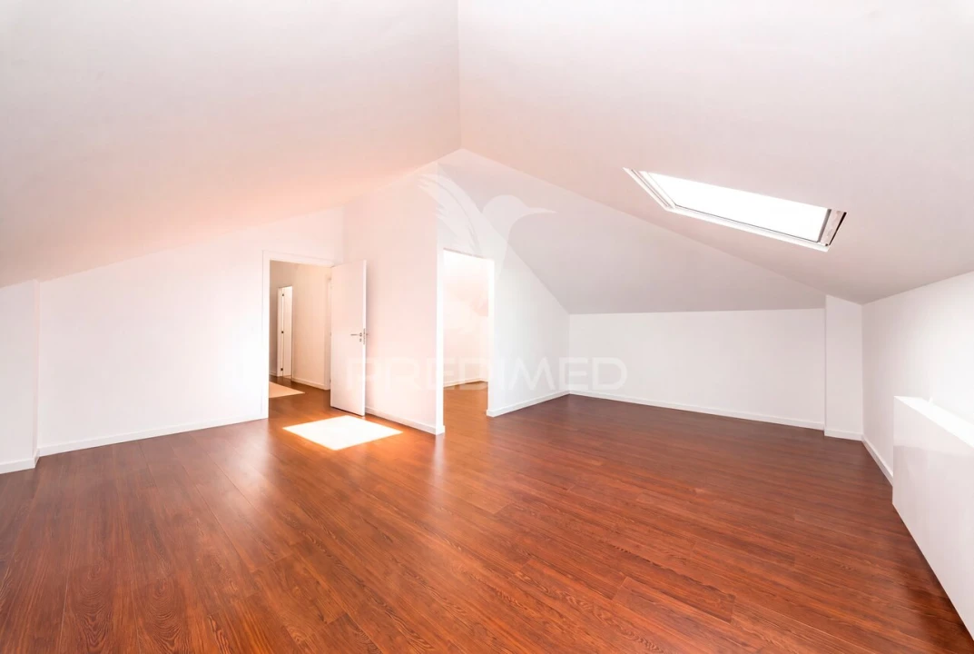Apartamento T4 para Venda em Marrazes e Barosa Foto 26