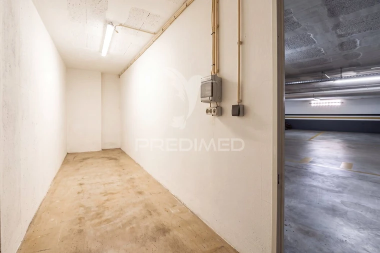 Apartamento T4 para Venda em Marrazes e Barosa Foto 37