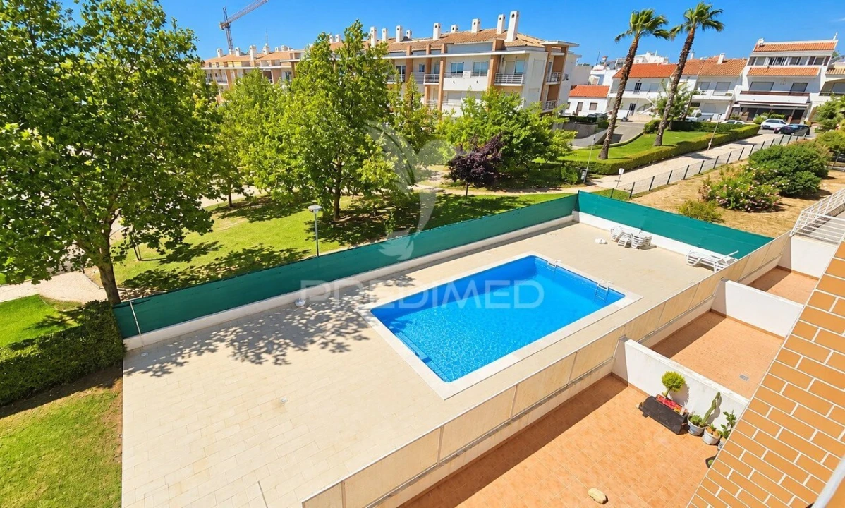 Apartamento T2 para Venda em Alvor Foto 1
