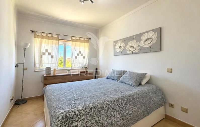 Apartamento T2 para Venda em Alvor Foto 8
