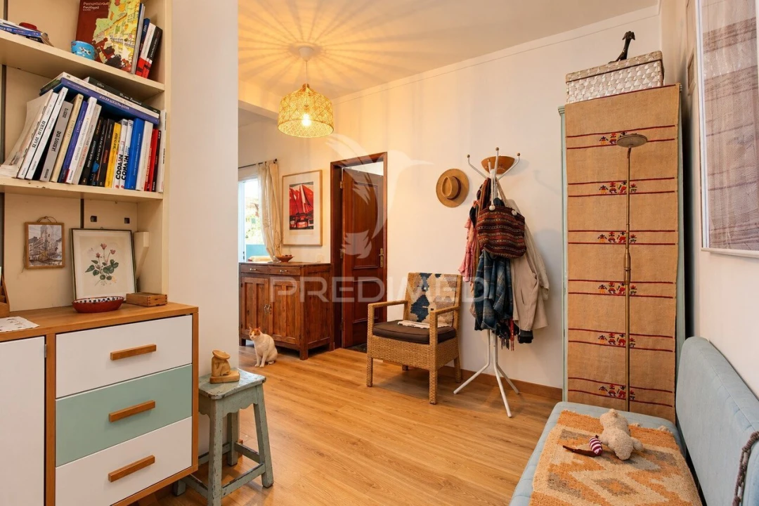 Apartamento T0 para Venda em Olhão Foto 6