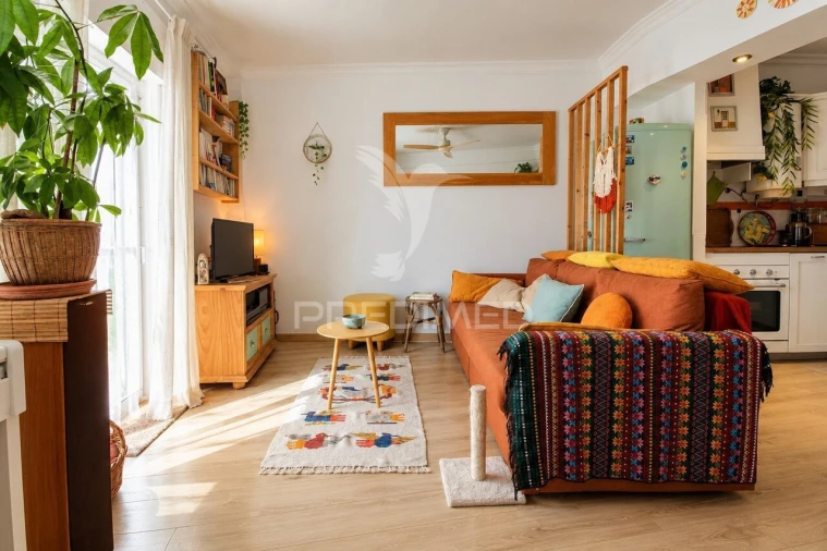 Apartamento T0 para Venda em Olhão Foto 3