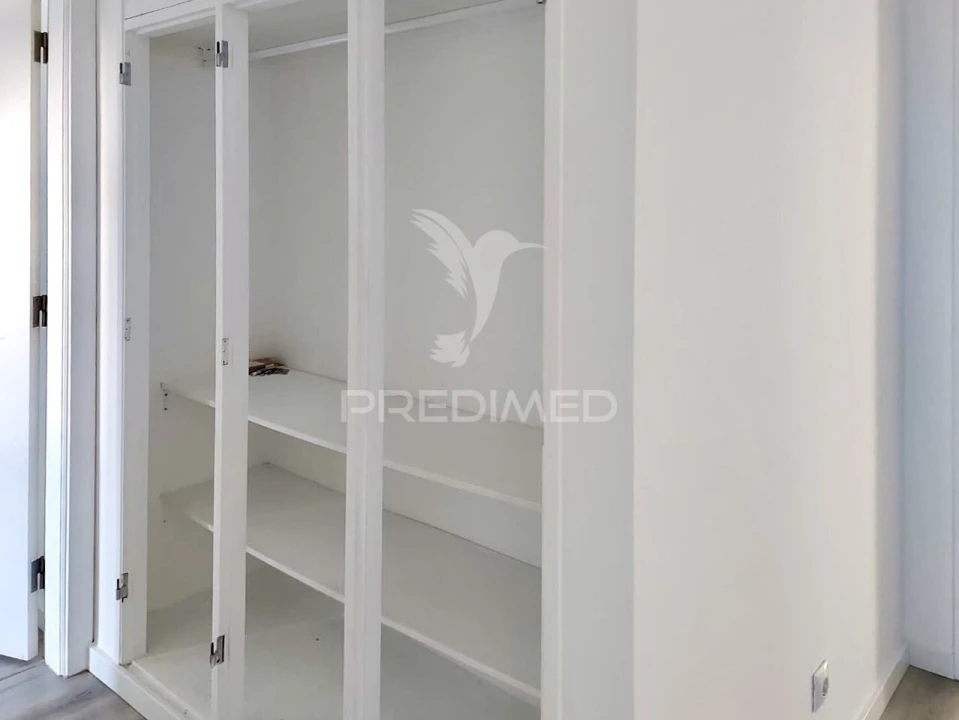 Apartamento T3 para Venda em Quinta do Conde Foto 13