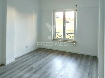 Apartamento T3 para Venda em Quinta do Conde
