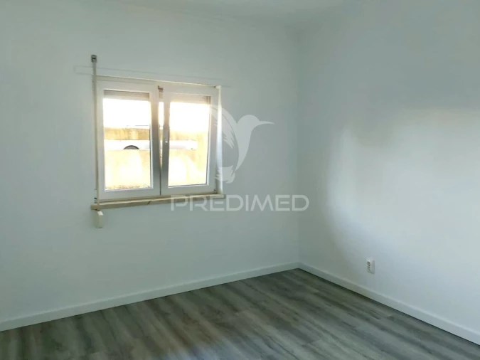 Apartamento T3 para Venda em Quinta do Conde Foto 7