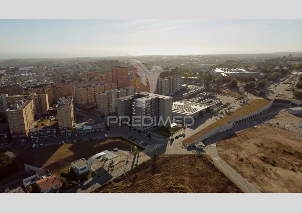 Apartamento T2 para Venda em Vilar de Andorinho Foto 4