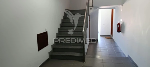 Apartamento T3 para Venda em Sé e São Lourenço